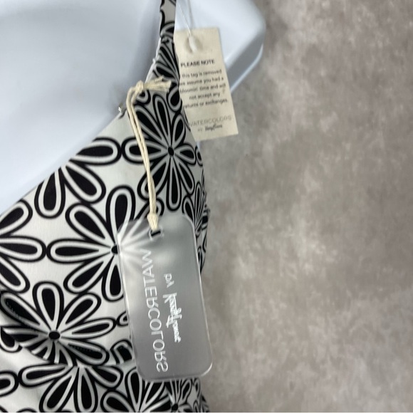 Kenny Flowers The Pedregal Blanco One Piece Women's NWT - Picture 4 of 10